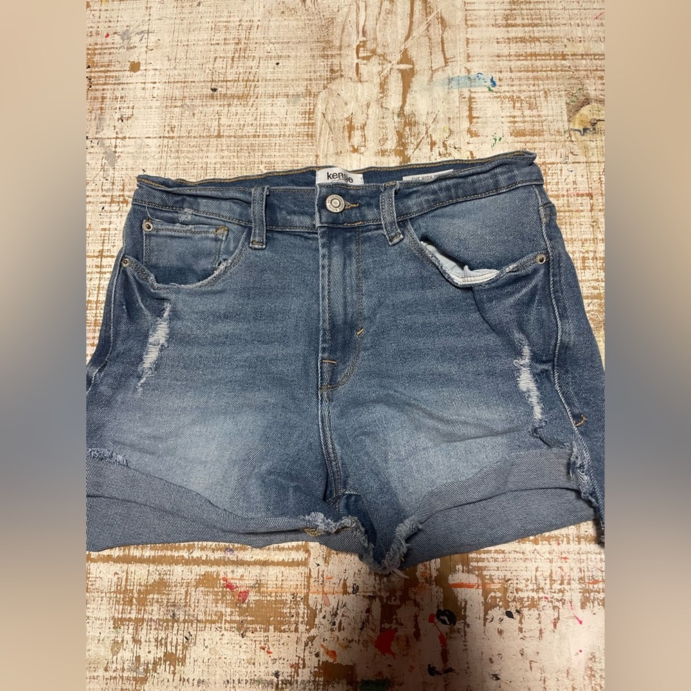 Kensie high rise blue Jean shorts